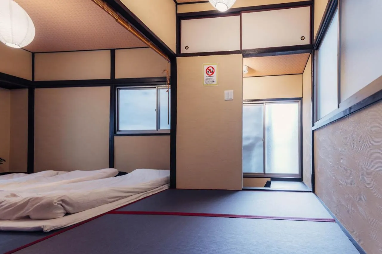 1 Stop To Namba! Shinsaibashi & Japanese House Kenny1 Osaka